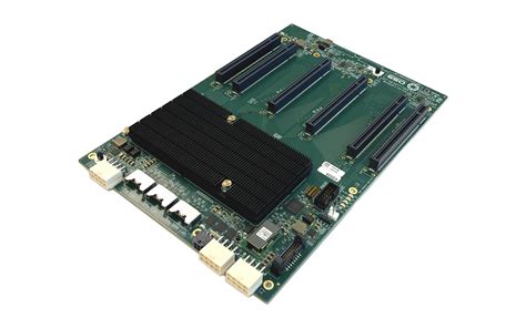 pcie 5.0 x16 slot